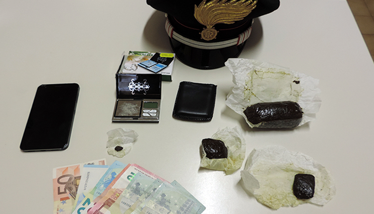 colli al metauro arresto giovane per spaccio stupefacenti
