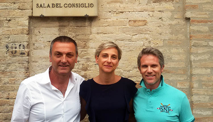 divieto balneazione critica cinque stelle fano