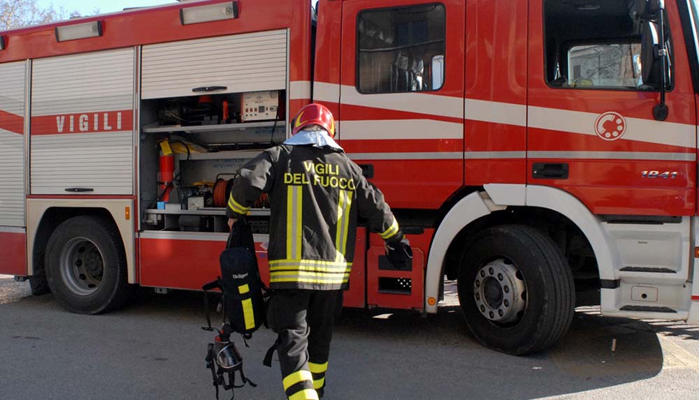 emergenza incendi vigili del fuoco