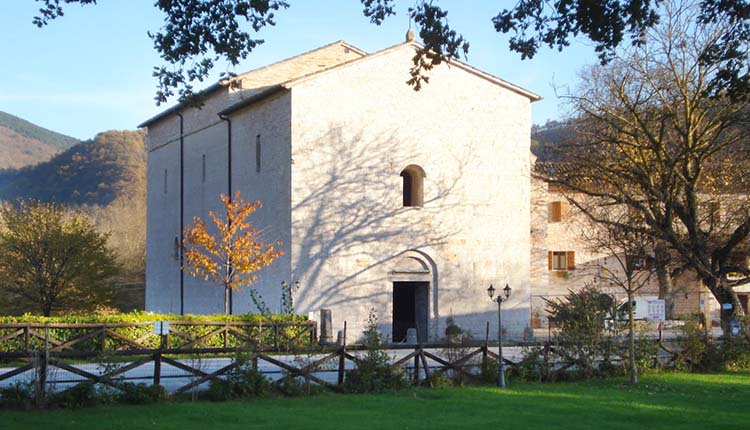 mostra monina san vincenzo al furlo