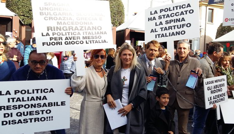 acqualagna apertura protesta