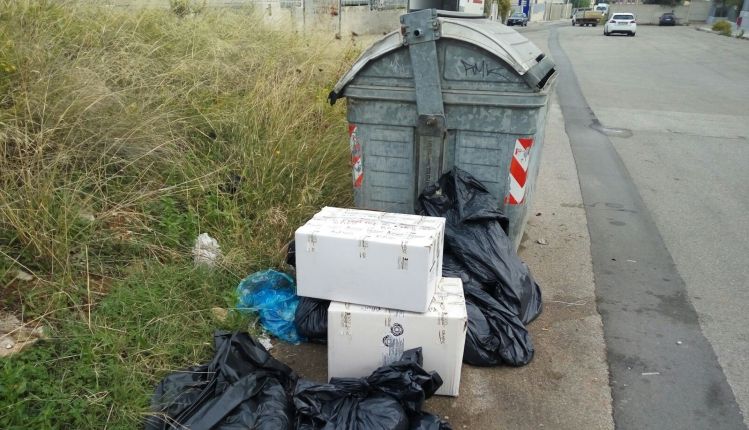 abbandono rifiuti fototrappole
