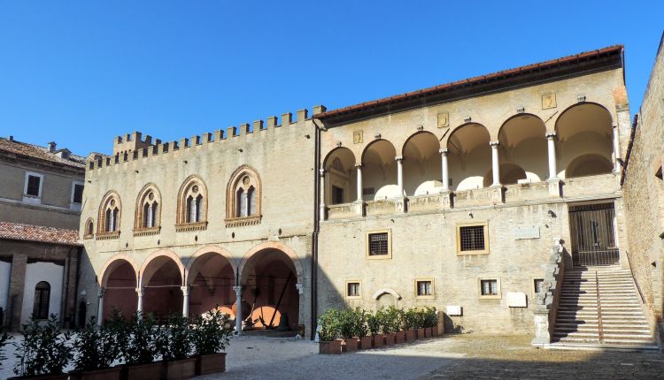 invasioni digitali museo palazzo malatestiano