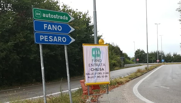 casello fano cartello anas