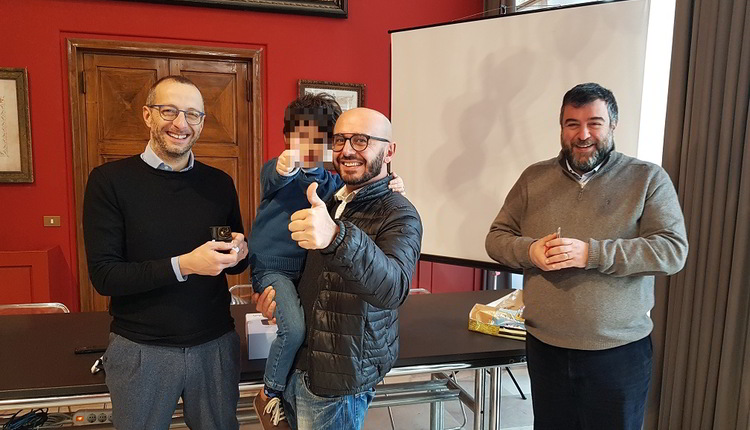 abbraccio-di-ricci-a-gael