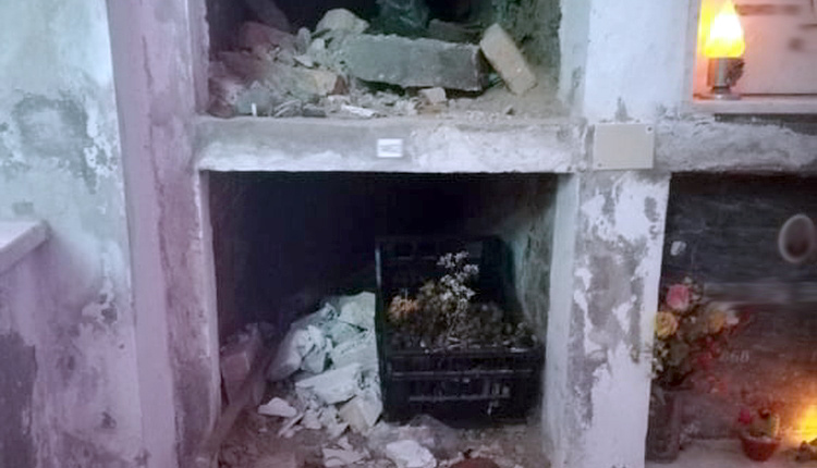cimitero_cartoceto_incuria_1