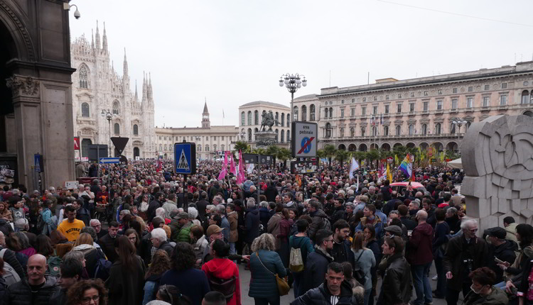 manifestazione milano_2