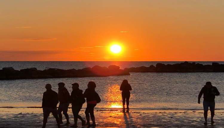tutta_un_altra_alba_pesaro