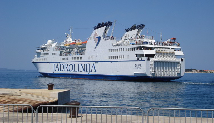 traghetti ancona croazia