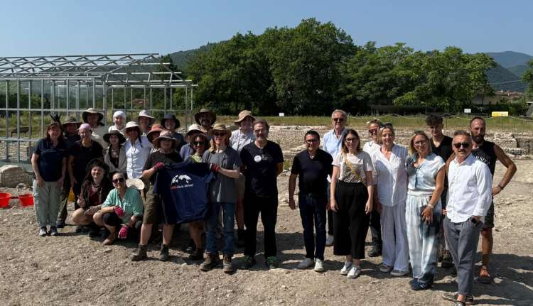 Foto Forum Sempronii 52 campagna di scavi con texani