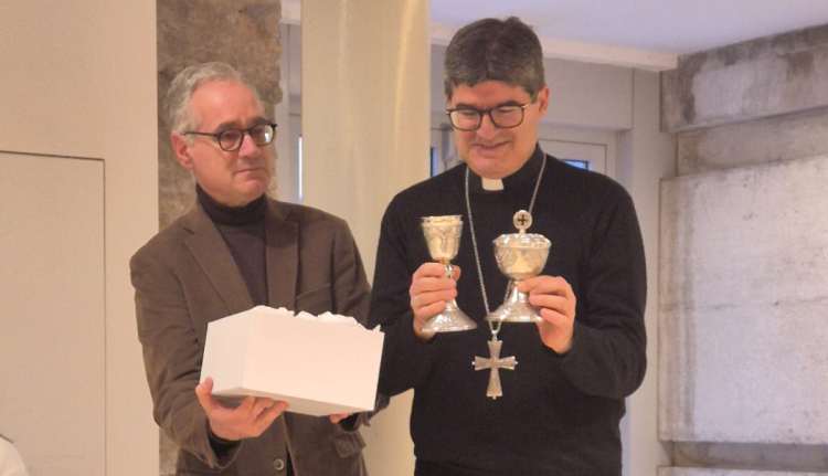calice e pisside apolloni vescovo